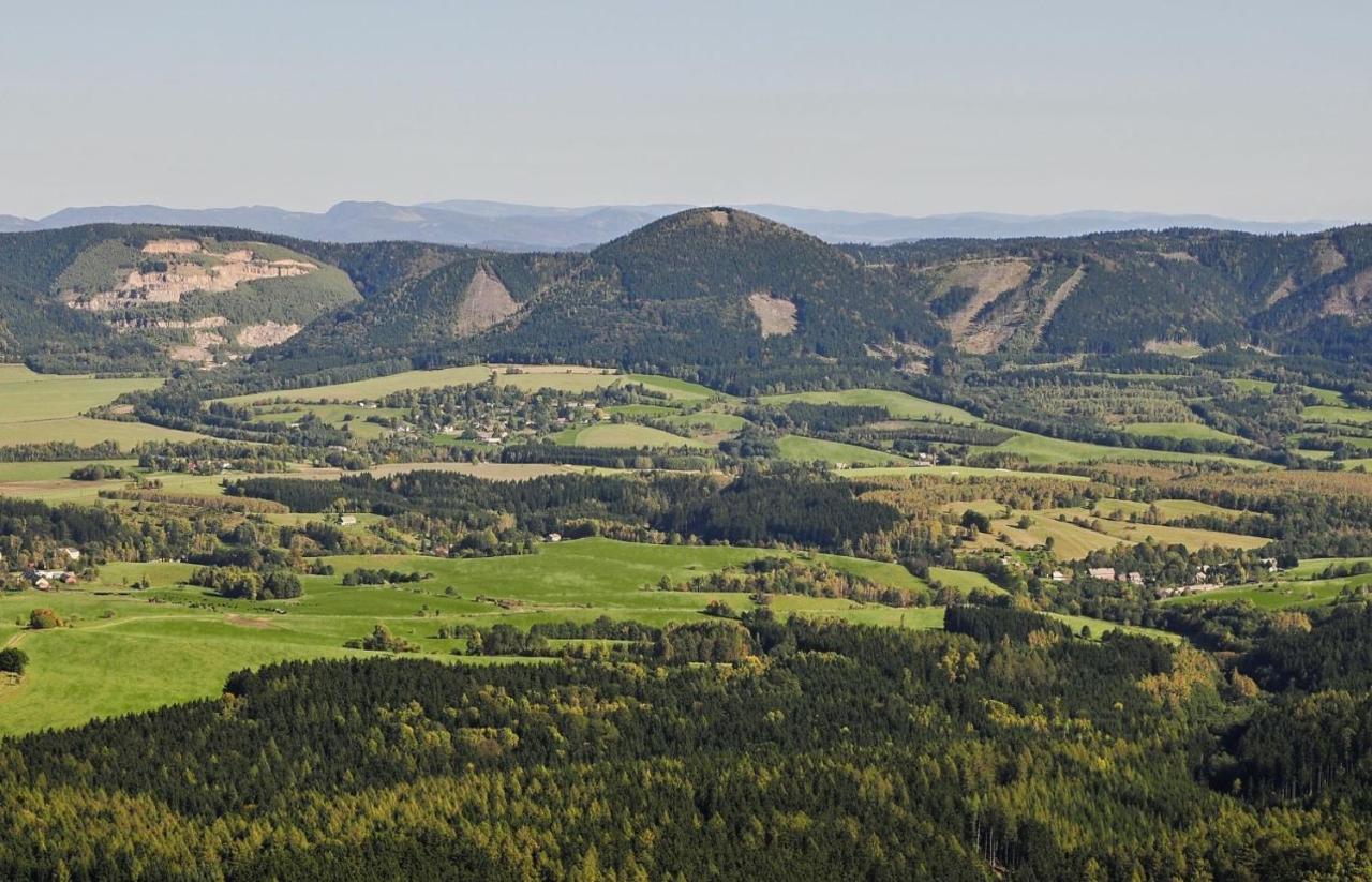Apartman Na Svahu, Krkonose Žacléř Eksteriør billede