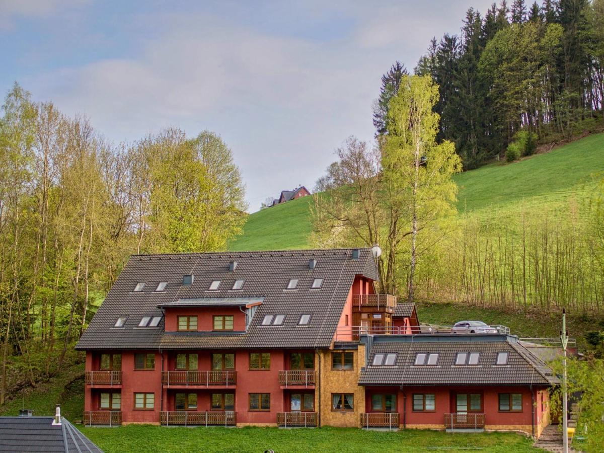 Apartman Na Svahu, Krkonose Žacléř Eksteriør billede
